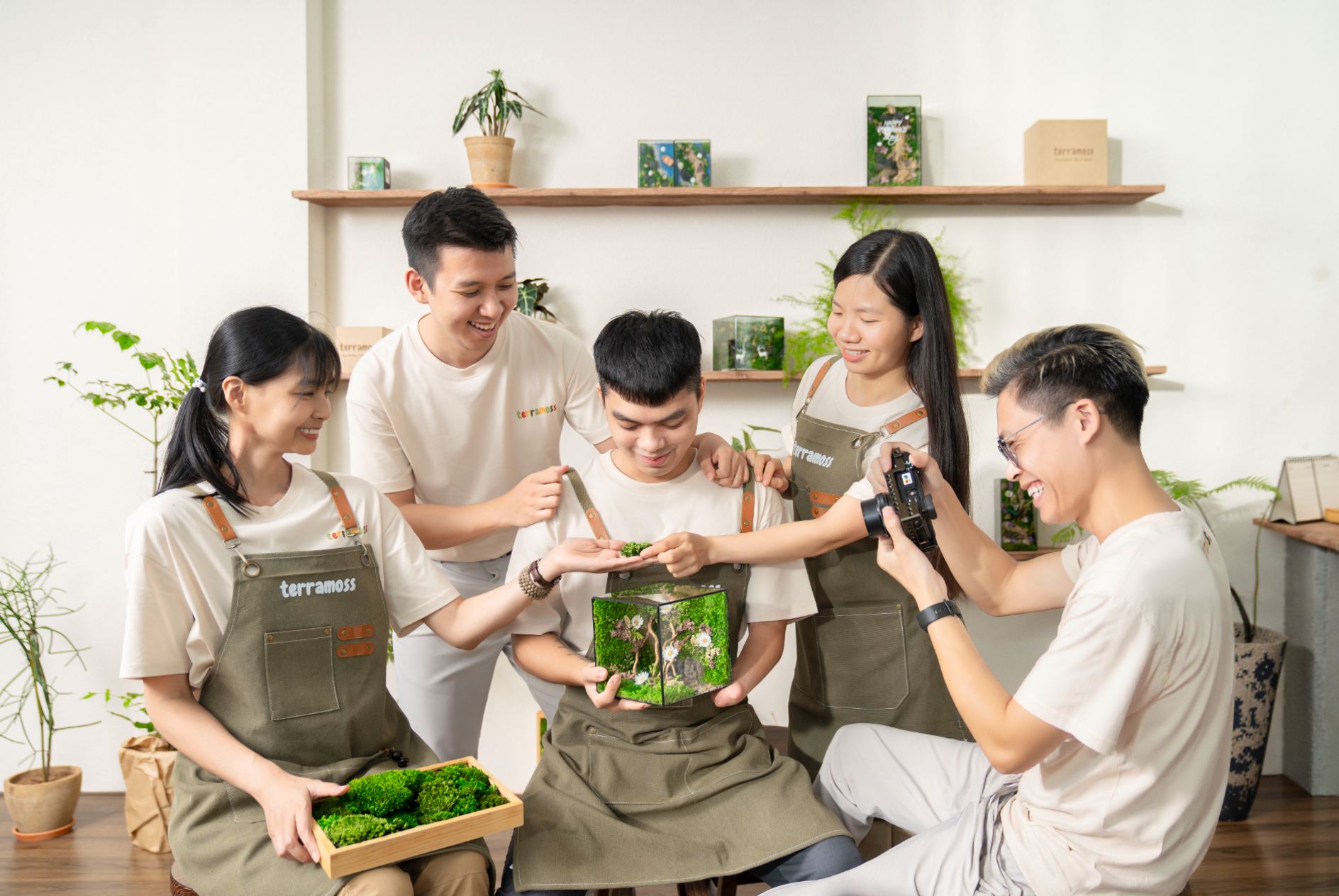 Terramoss: Vocational Terrarium Training – Empowering Disabled Employees with Preserved Moss